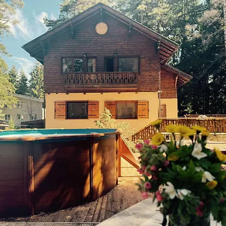 Mountain Villa Borowez