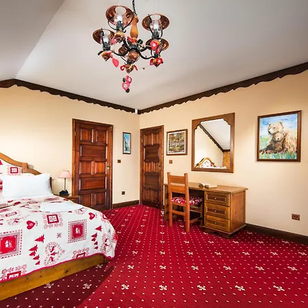 Mountain Villa *